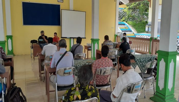 Kecamatan Padureso Adakan Sosialisasi Penyusunan APBDes Tahun 2021  01